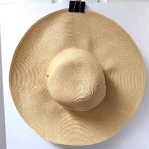 The Hatter Company Packable Straw Hat
